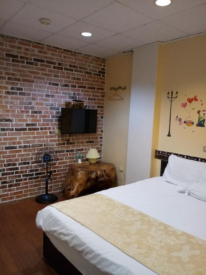 Pu Shi Homestay Jüli Kültér fotó